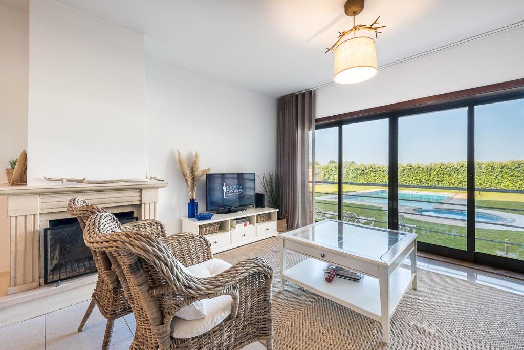 GuestReady - Madalena Beach Pool & Tennis