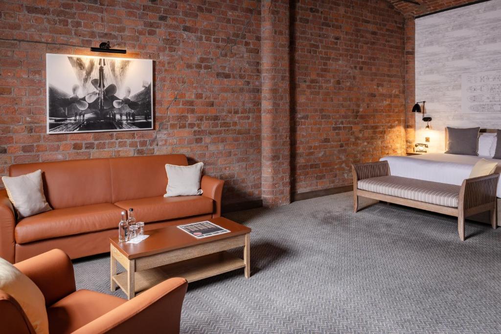 Posezení v ubytování Titanic Hotel Liverpool
