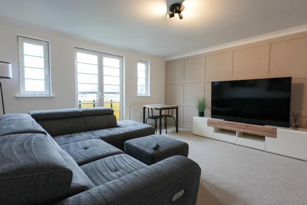 Μια τηλεόραση ή/και κέντρο ψυχαγωγίας στο Whiteside Apartment