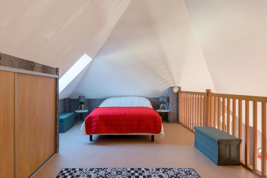 Säng eller sängar i ett rum på Vielle Aure Le 2 Bers 90m2