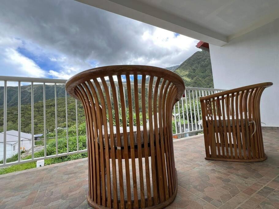 Un balcón o terraza en Apt ressource et vue panoramique