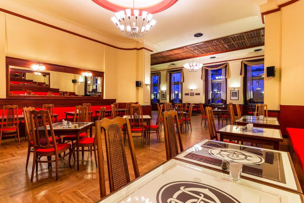 Restaurace v ubytování Hotel Continental