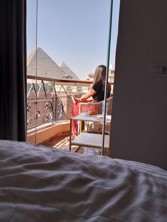 Nespecifikovaný výhled na hory nebo výhled na hory při pohledu z hotelu
