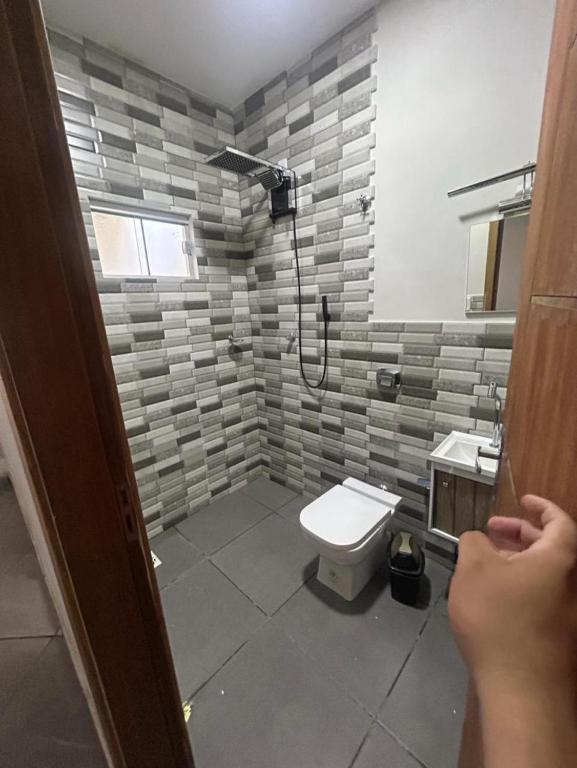 Un baño de Casa de férias