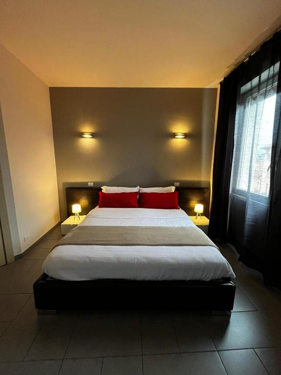 Sleep&Fly Bergamo Center - Tránsfer from BGY Airport & Late Check-in Service available