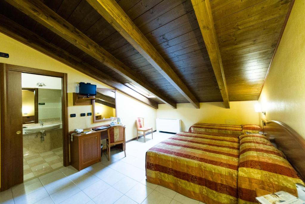 Vald Hotel - Standard Triple Room