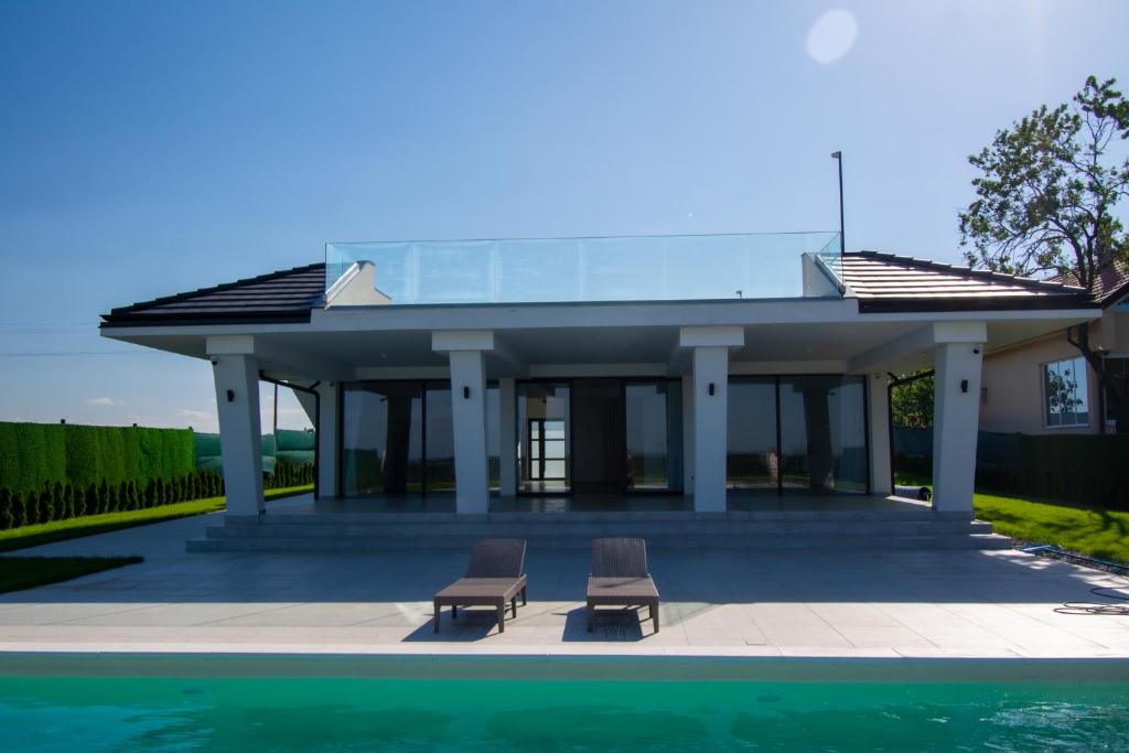 Πισίνα στο ή κοντά στο Vila Julija