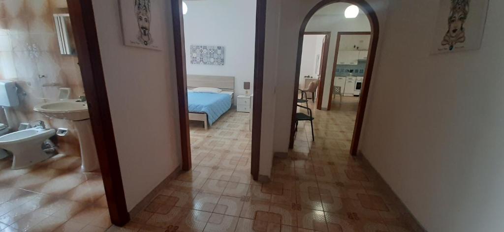 Ένα μπάνιο στο rossy guest house