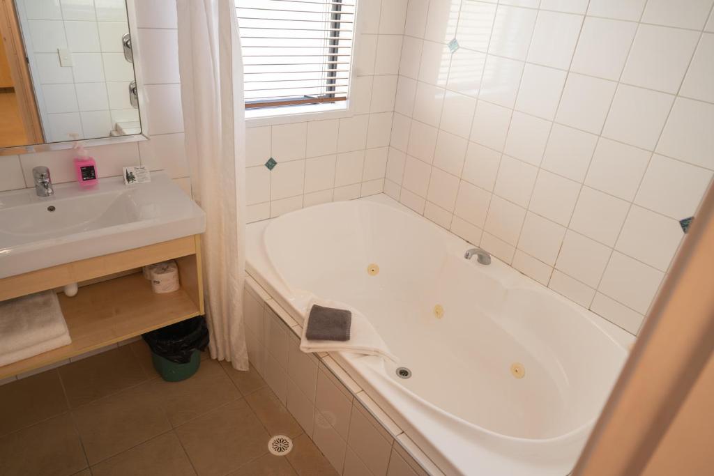 Victoria Court Motor Lodge - Free Parking - Resim 21