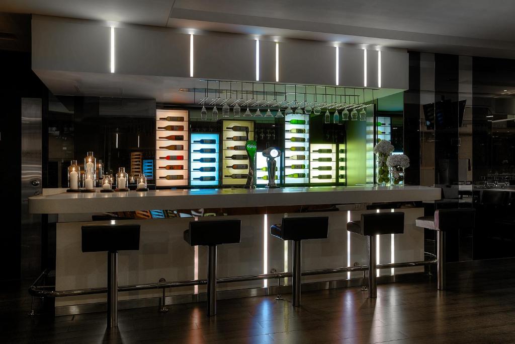 Sohvabaar või baar majutusasutuses Stanford Hotel Hong Kong