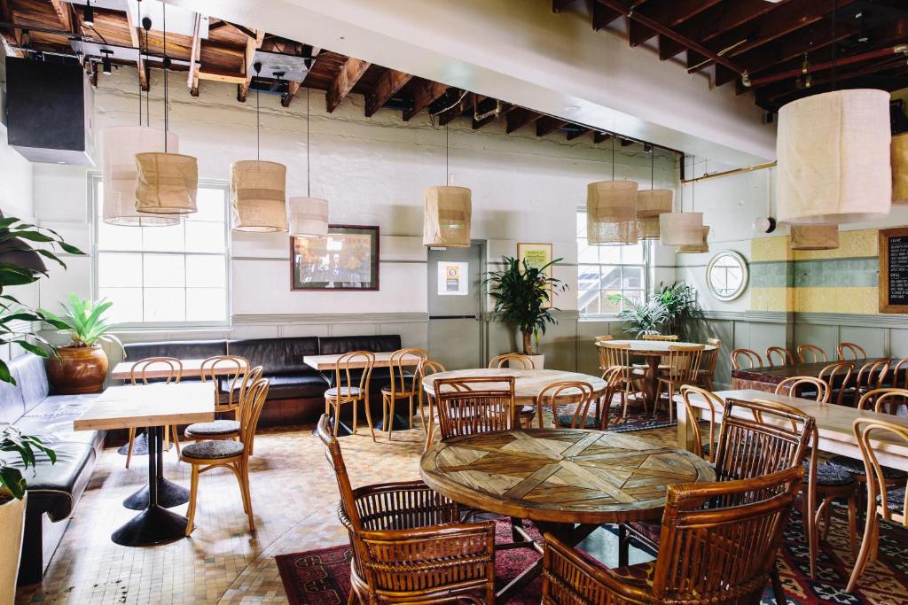 Bridgeview Hotel Willoughby - Resim 14