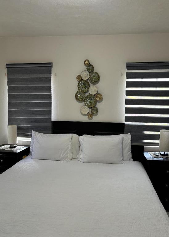 Denyse Home Cottage - Housity