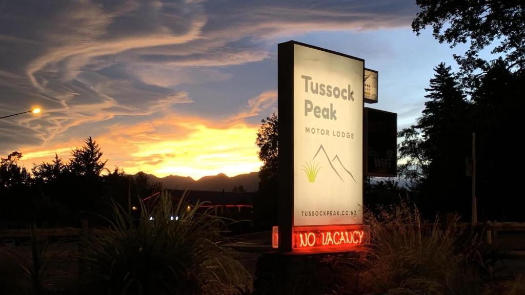 Tussock Peak Lodge - Resim 8