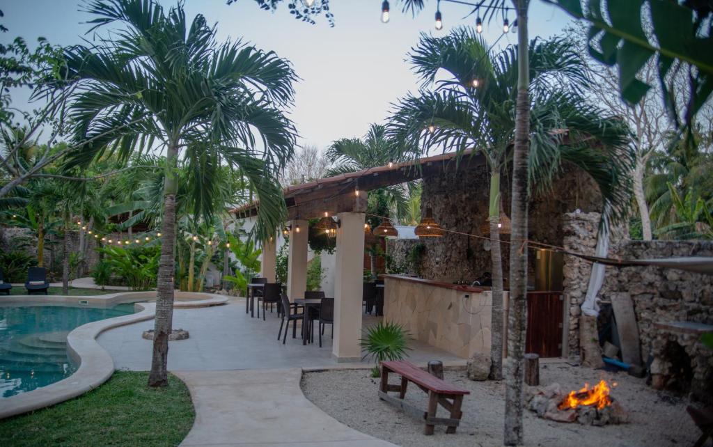 Bazén v ubytování Casa Cactus Buenavista nebo v jeho okolí