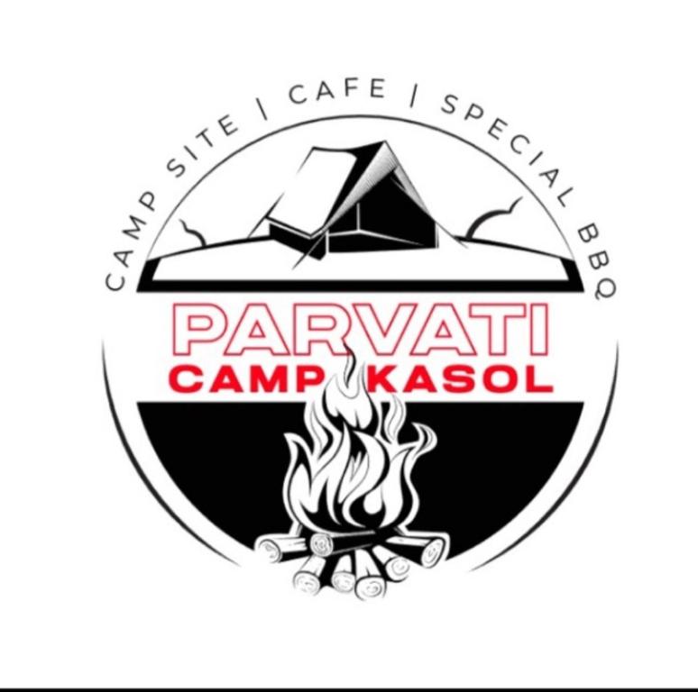 un logo per una scuola da campeggio con tenda e fuoco di Parvati Camp's Kasol a Kasol
