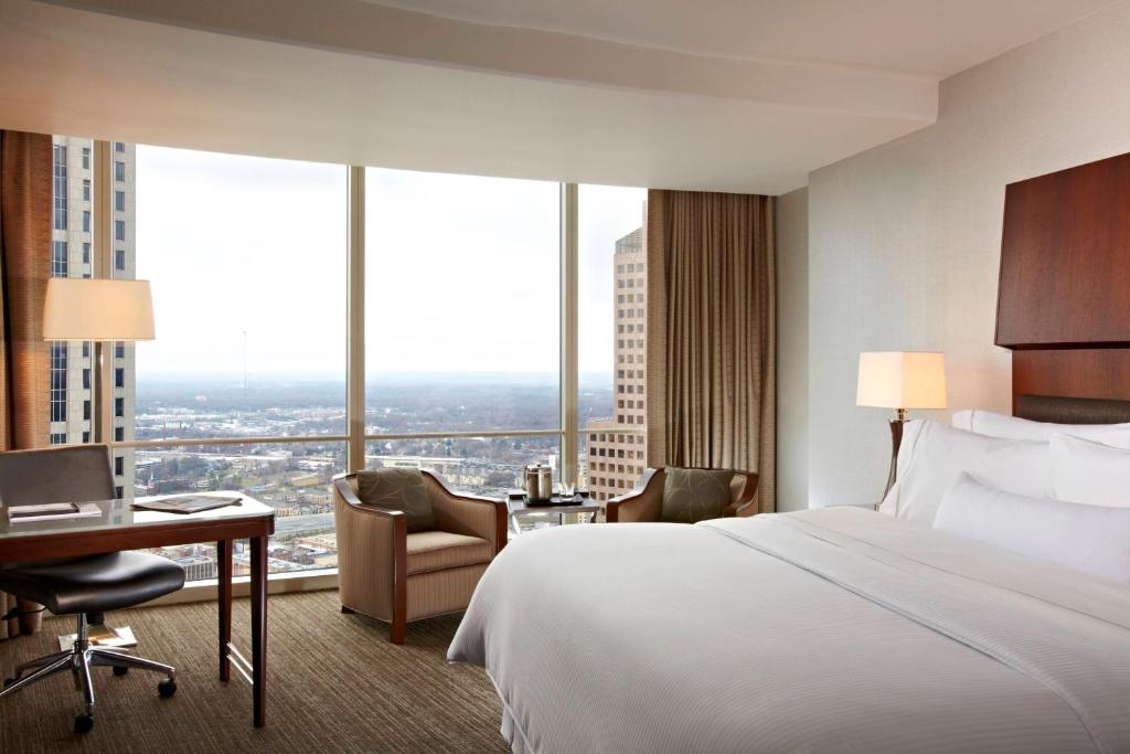The Westin Peachtree Plaza, Atlanta photo