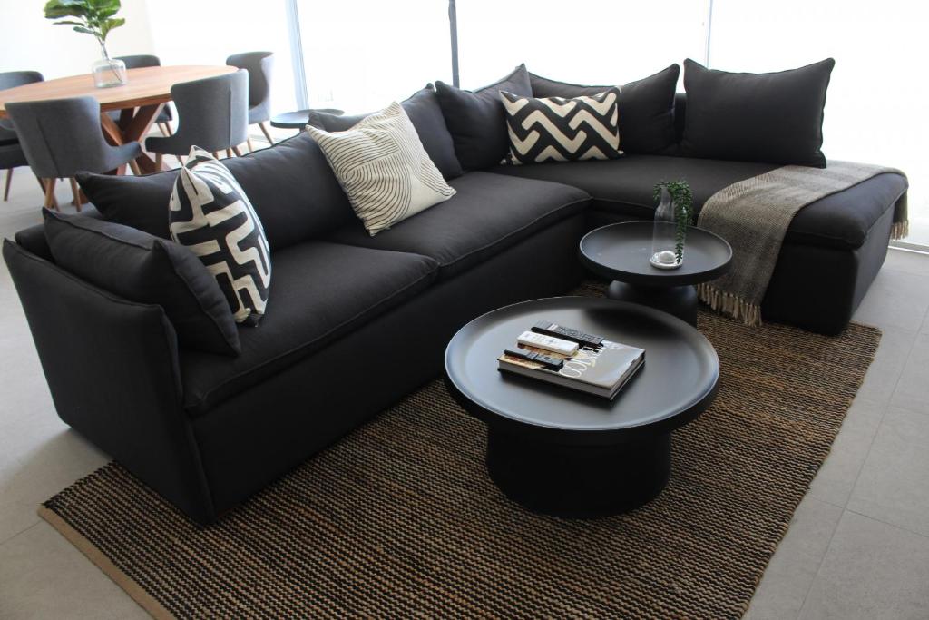 105 Downtown, Rooftop - Ocean View - Housity