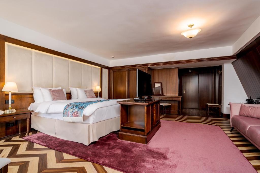 جناح جونيور تنفيذي WITH BALCONY & SPA ACCESS