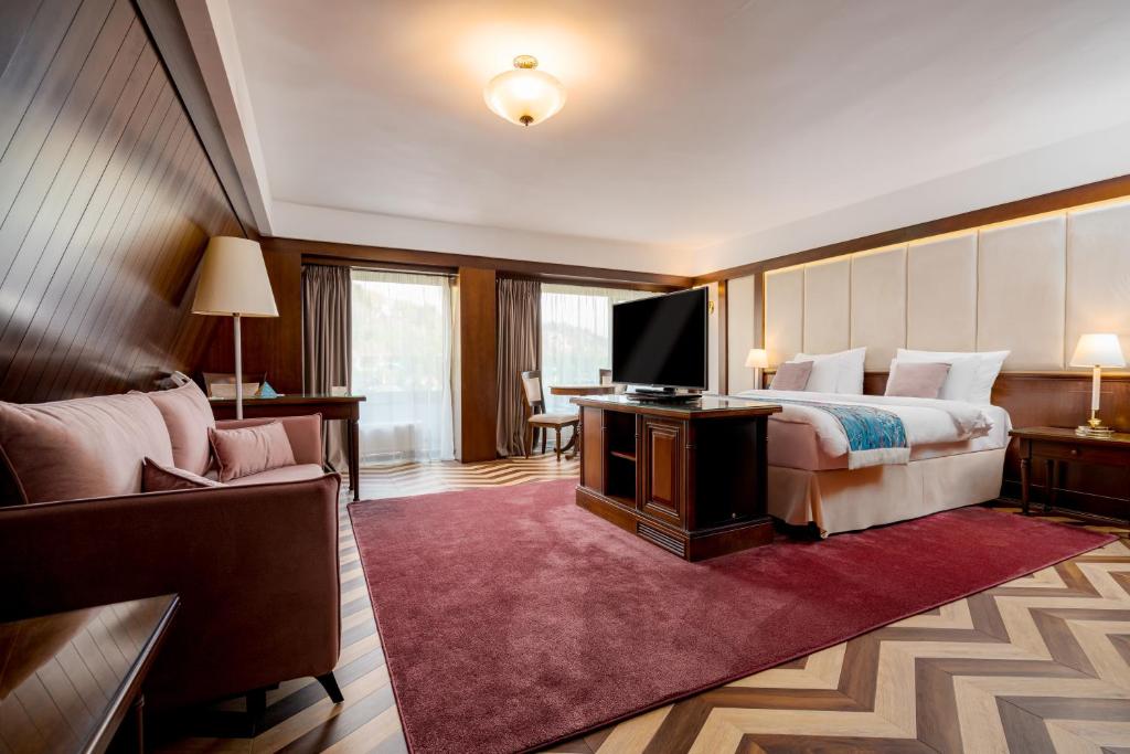 جناح جونيور تنفيذي WITH BALCONY & SPA ACCESS