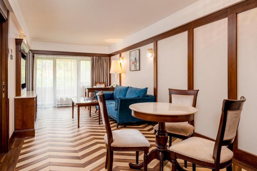 جناح ONE-BEDROOM WITH BALCONY& SPA ACCESS