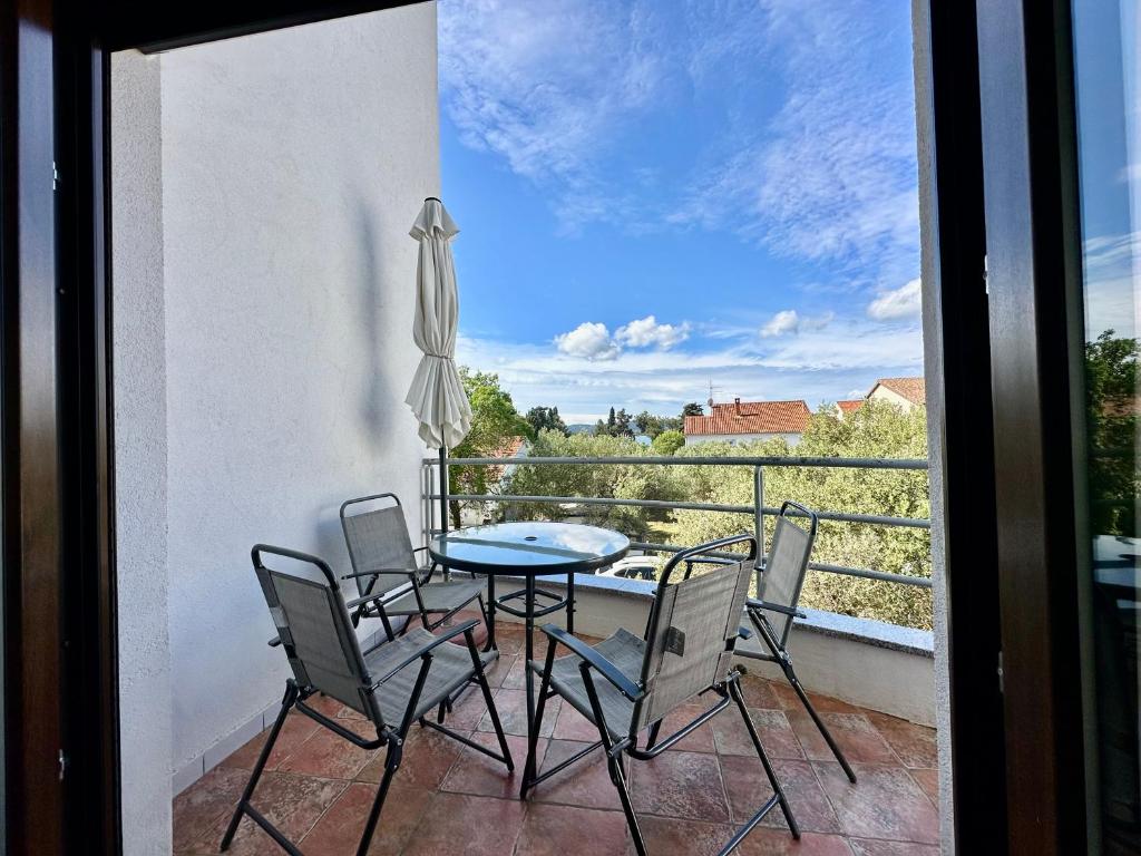 Coastal Family Escape in Turanj, Croatia - Apartamento Con Vista Al Mar