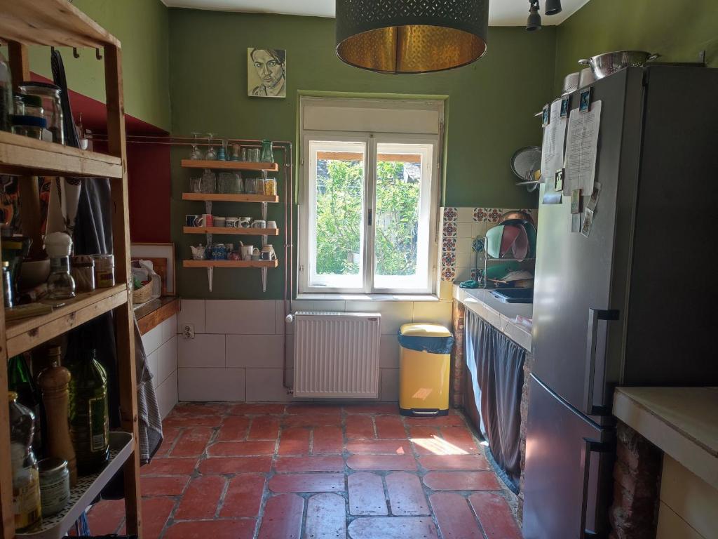 Kuchyň nebo kuchyňský kout v ubytování Balkan Retreat