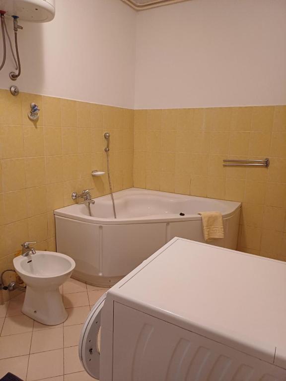 Koupelna v ubytování Apartments Karmen