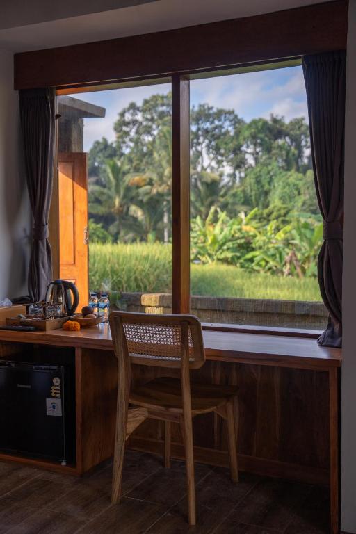 Moonterra Villa Sebatu - Double Room With Pool View
