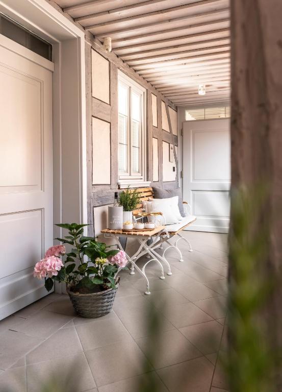 Posezení v ubytování Hästens Boutique Biohotel - chez Douverne