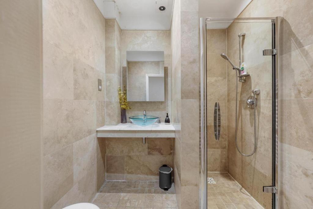 3 Bedroom Townhouse on Harrogate's Famous stray 2