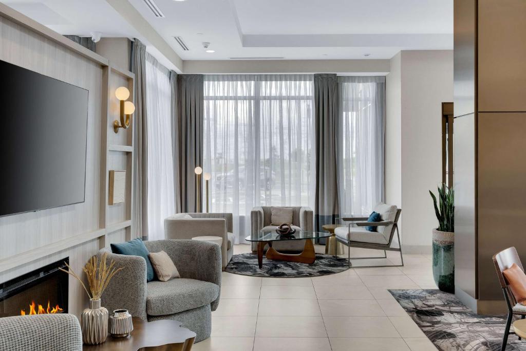 Posezení v ubytování Hilton Garden Inn Toronto/Brampton