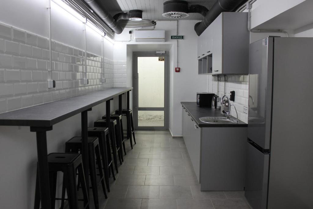 Kuchyň nebo kuchyňský kout v ubytování AV-3 capsule hotel