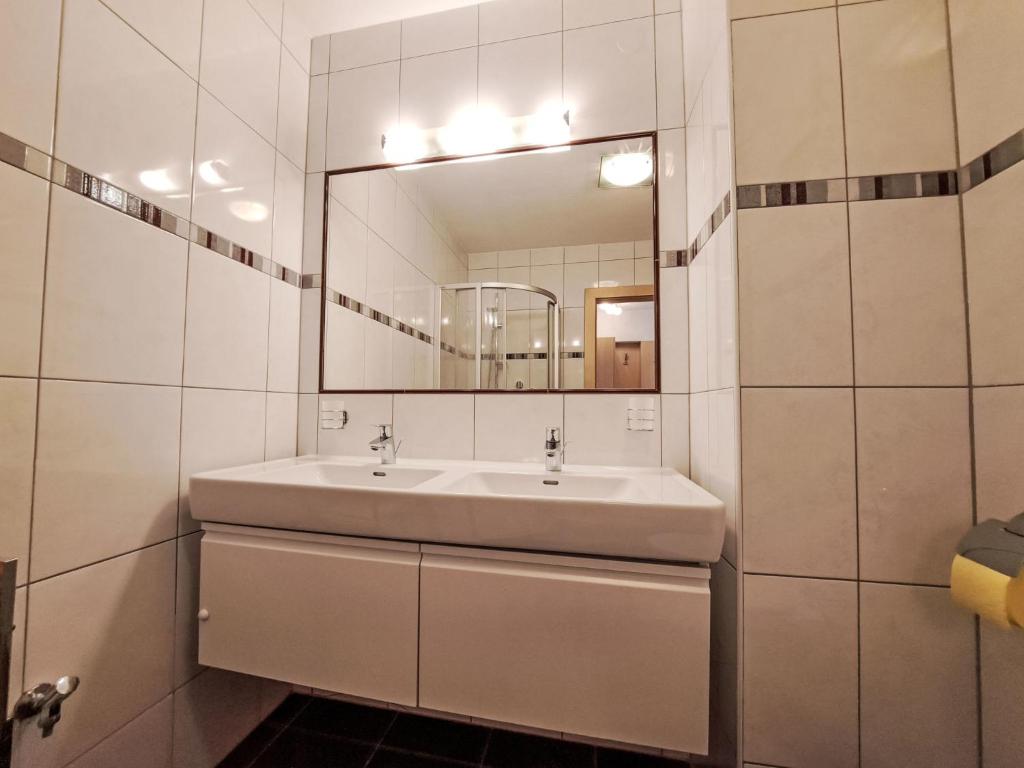 Kúpeľňa v ubytovaní Apartment Regina by Interhome
