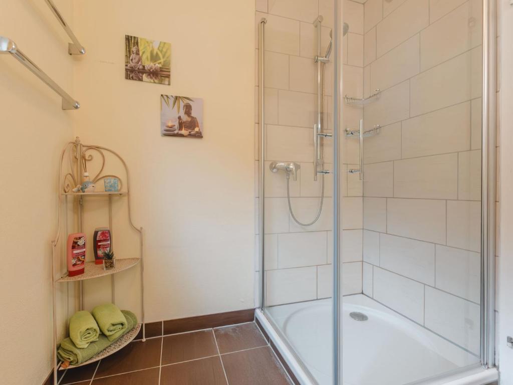 Koupelna v ubytování Holiday Home Bergfried by Interhome
