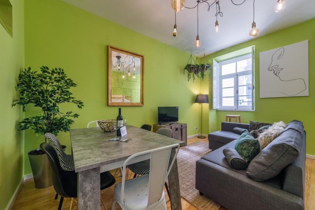 GuestReady - Miragaia Green