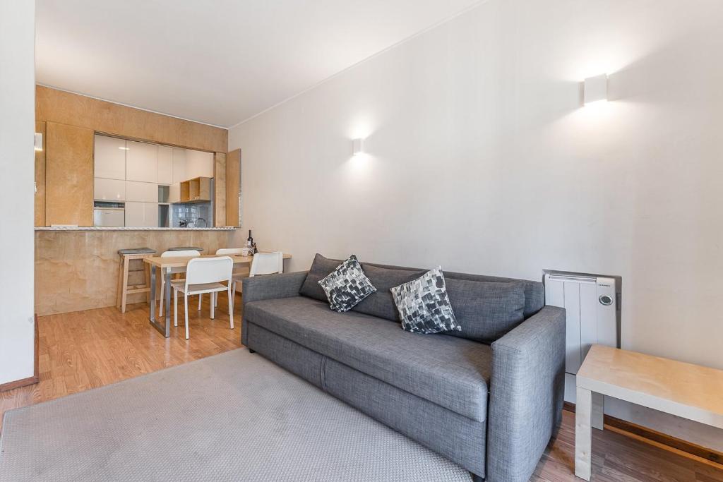 GuestReady - Cozy Bright apartment with a Balcony