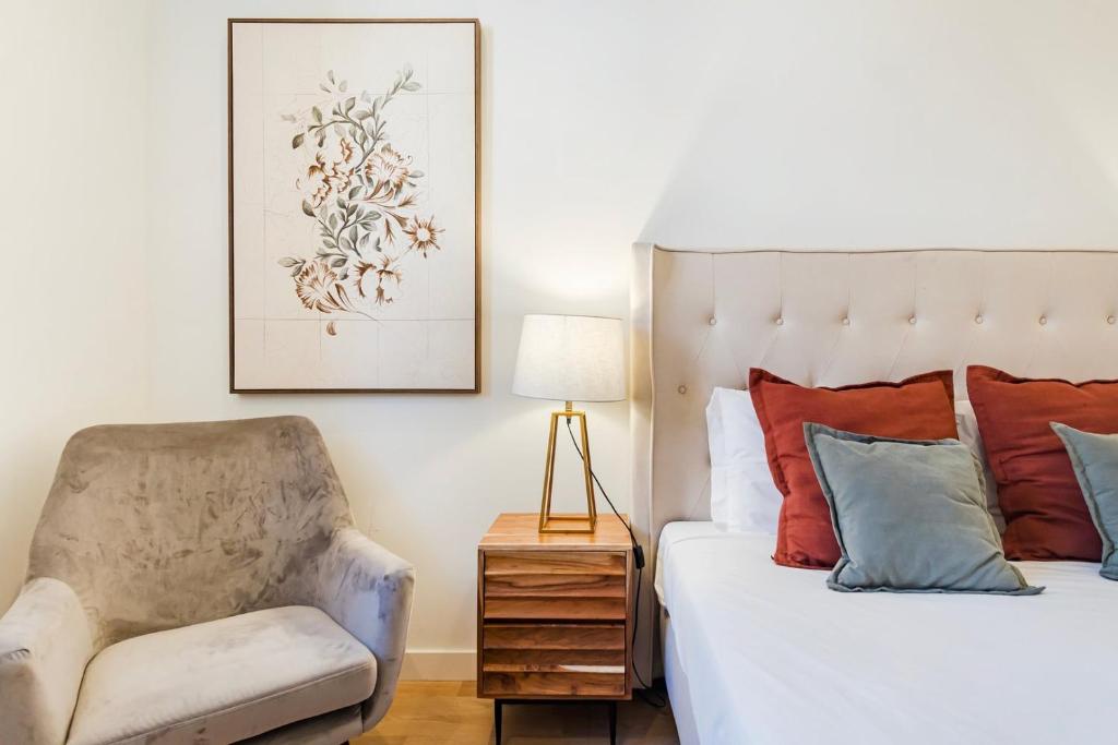 GuestReady - A secret passage in Porto