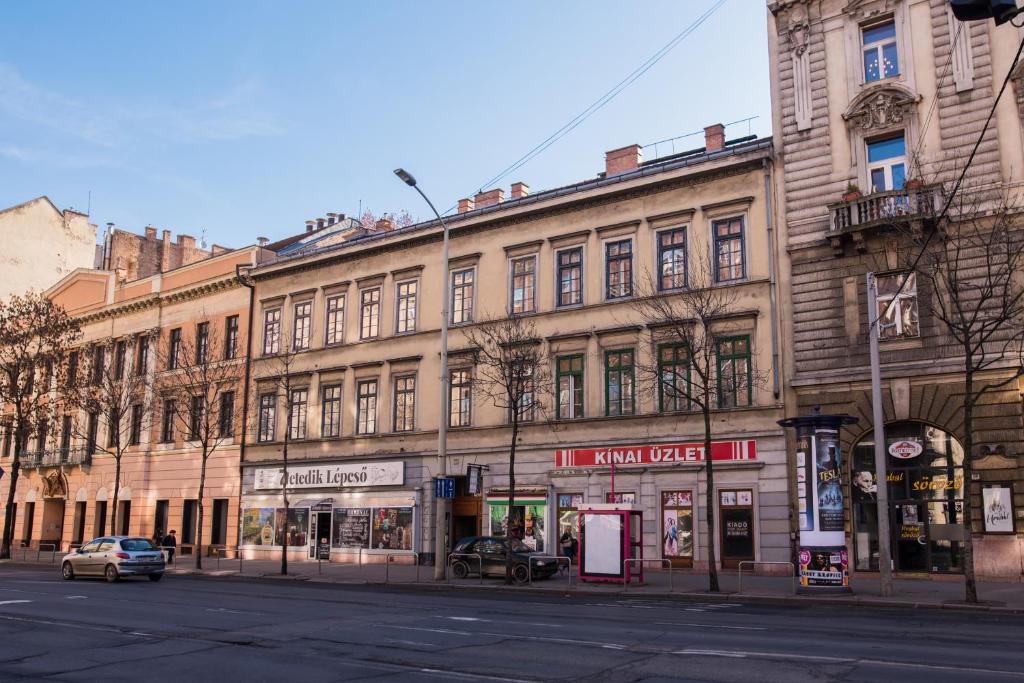 Budova, v ktorej sa apartmán nachádza