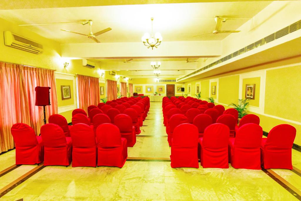 Posezení v ubytování Hotel Swosti Premium Bhubaneswar