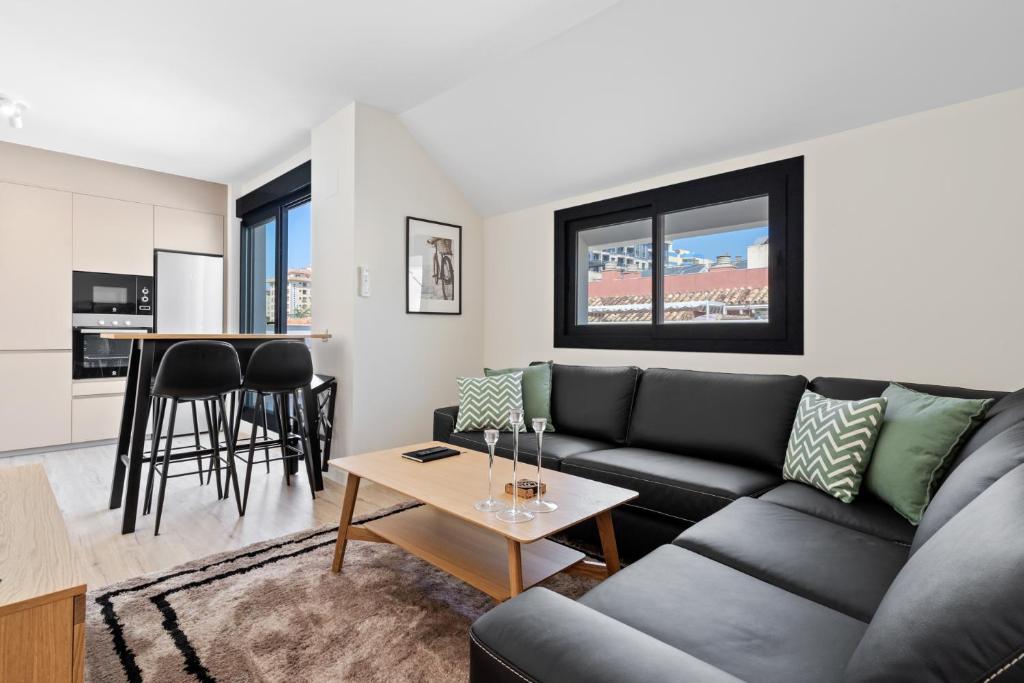 Posezení v ubytování Sunny penthouse in Fuengirola by Costarentals - Ref 215