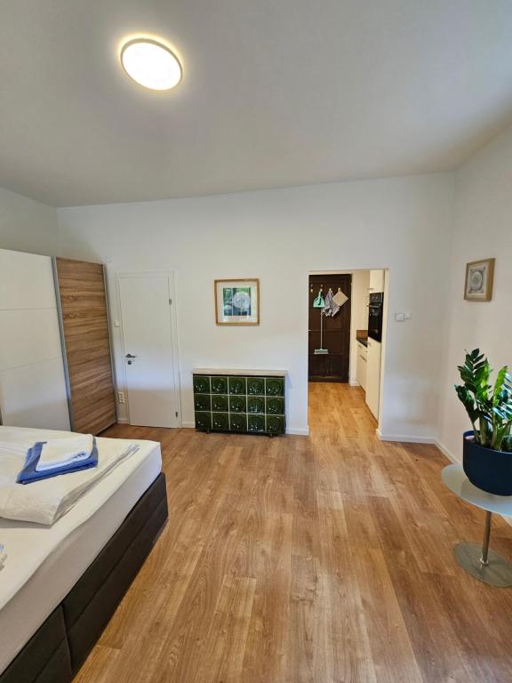 Letto o letti in una camera di Cozy Reifnitz-mit Seezugang