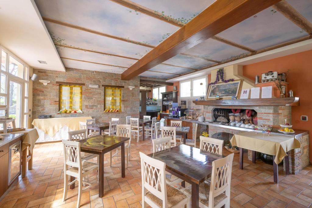 Kuchyň nebo kuchyňský kout v ubytování Agriturismo Corte Benedetto