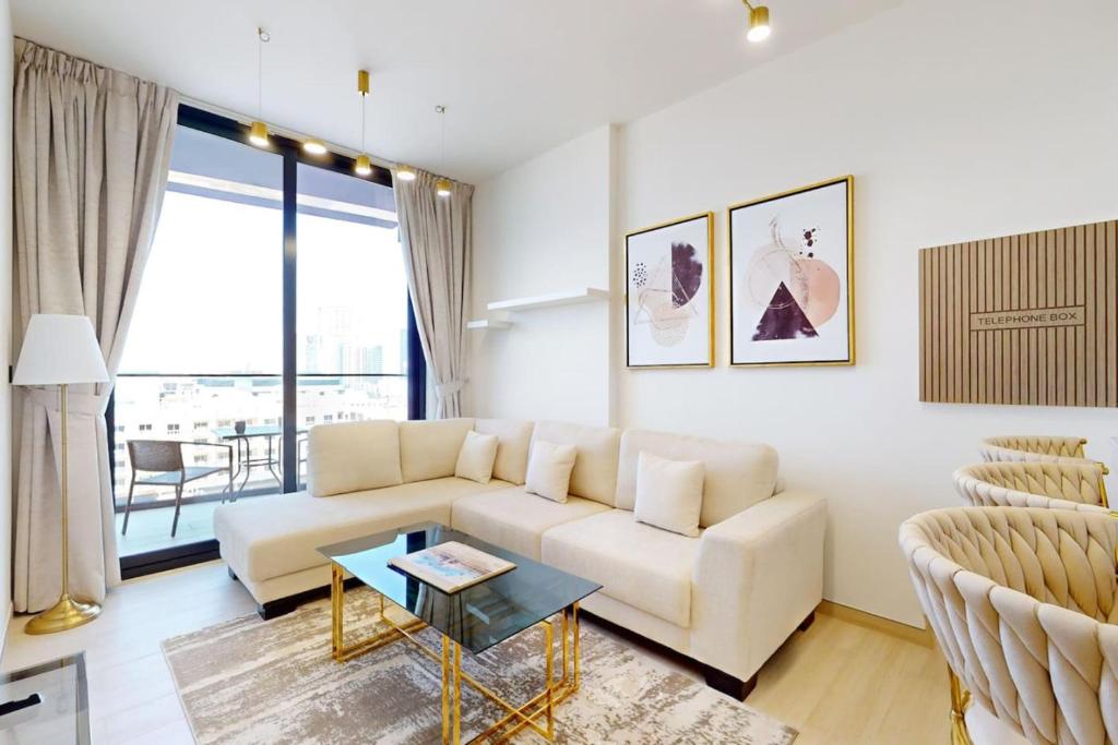 Binghatti Crest - Locations, Дубай (актуальные цены 2024 года)