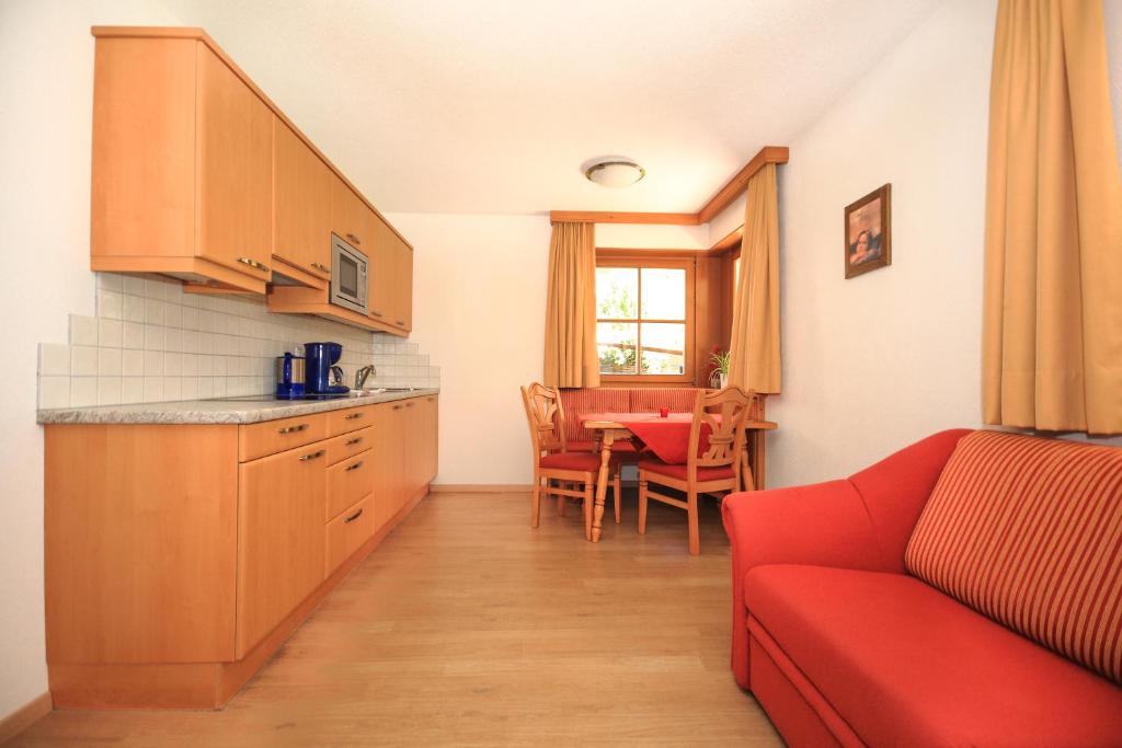 Kuchyň nebo kuchyňský kout v ubytování Alpinchalet Ortler