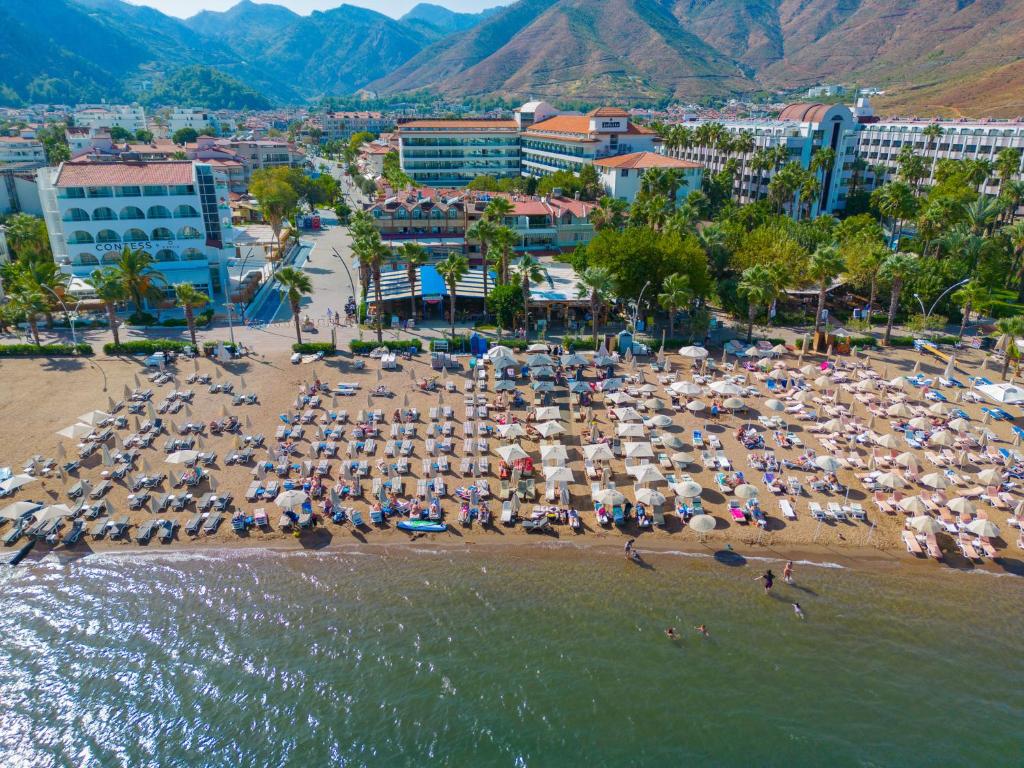Příroda nedaleko hotelu