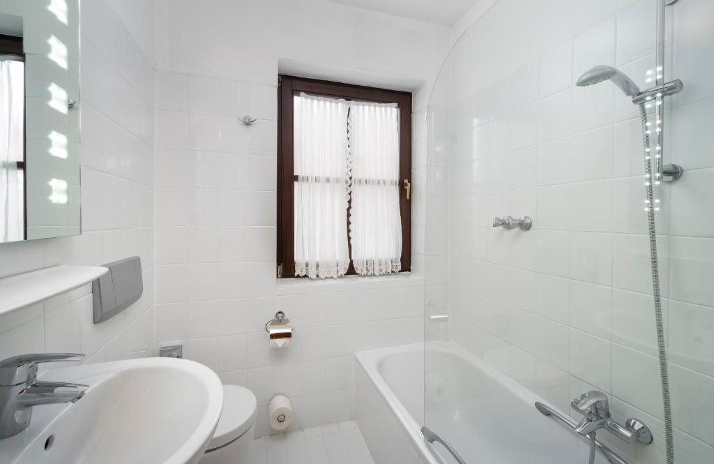 Koupelna v ubytování ARKADEN Hotel Kelkheim