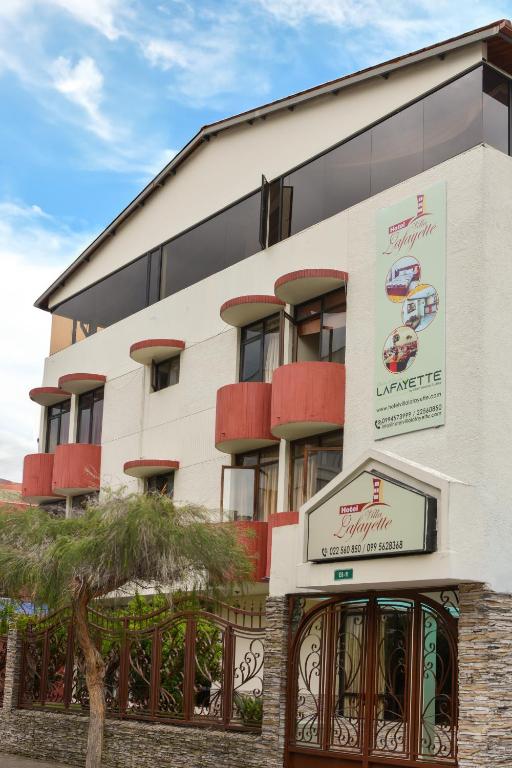 Budova, kde se hotel nachází