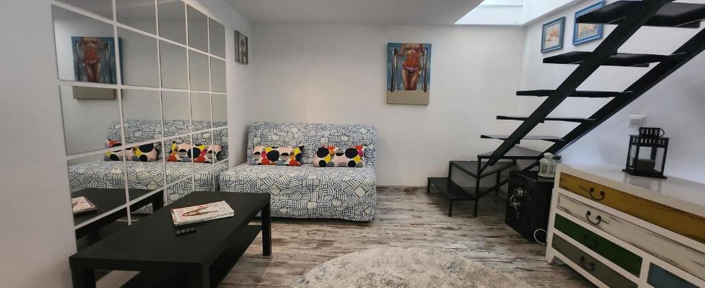 Postel nebo postele na pokoji v ubytování Morii Lake Pool Villa