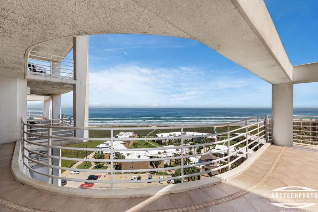 Balkón nebo terasa v ubytování Sunchase IV by South Padre Resort Rentals