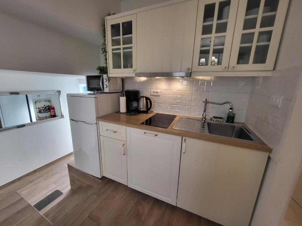 Rustic House Diklo 20m from the sea - 5